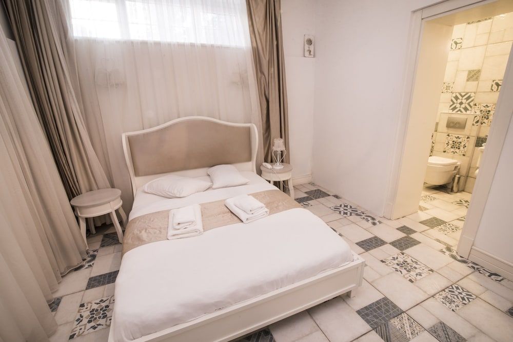 Buyukada Cankaya Hotel Double Room 4