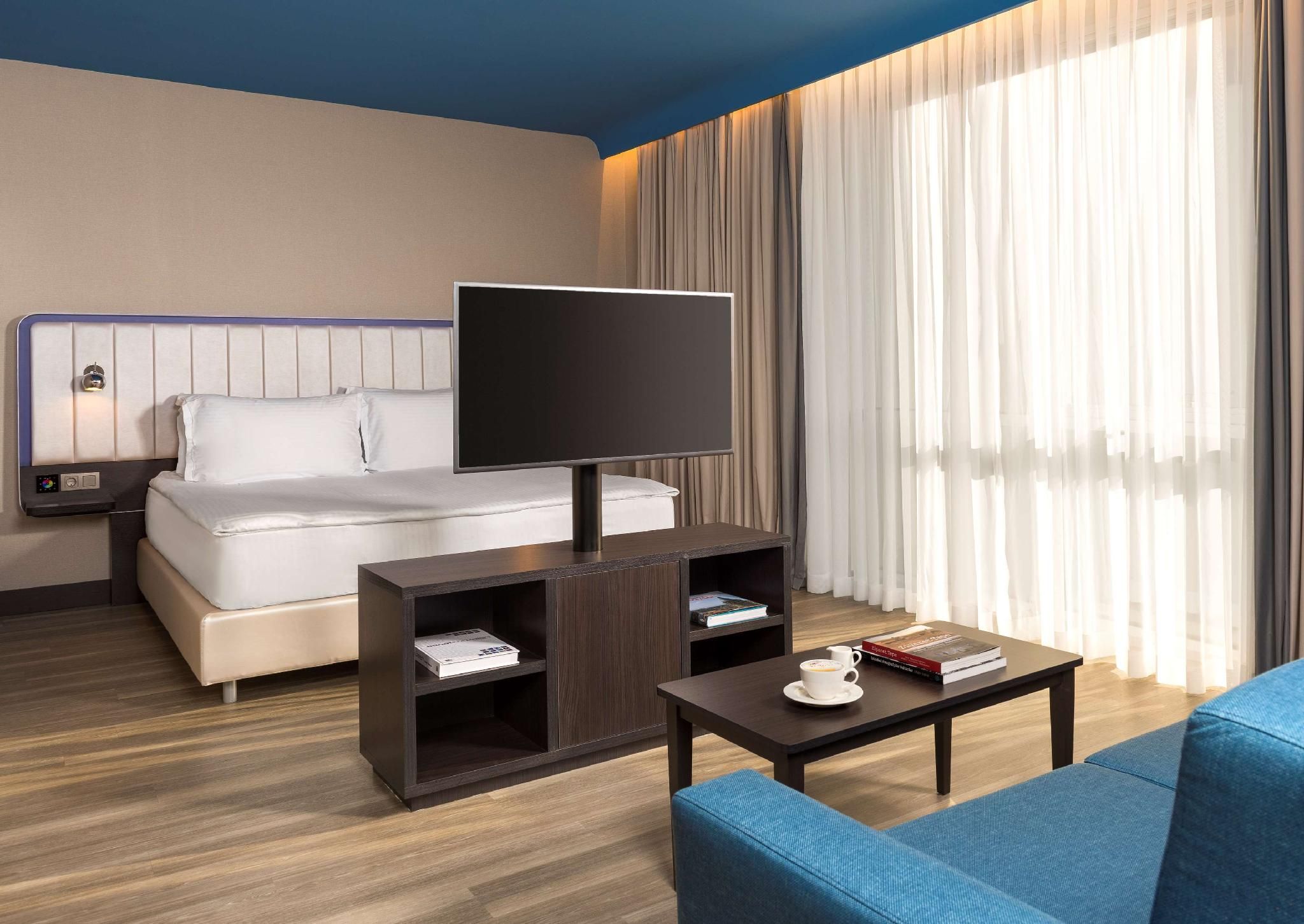 undefined Park Inn by Radisson Istanbul Atasehir 8