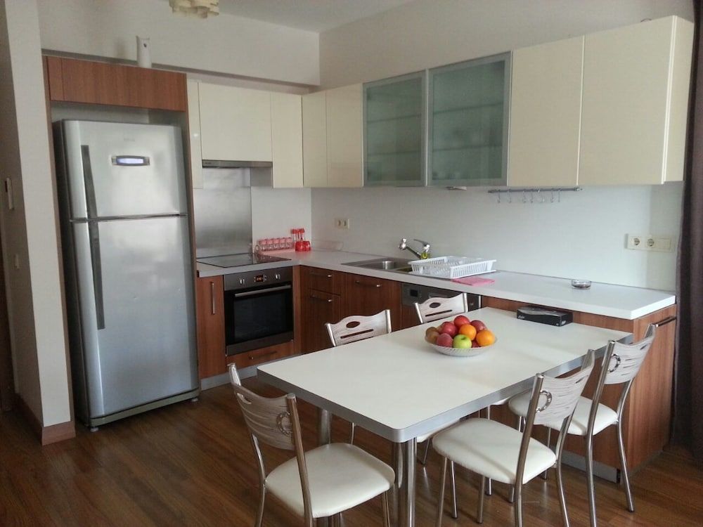 Julia Domna Apartments Junior Suite 8