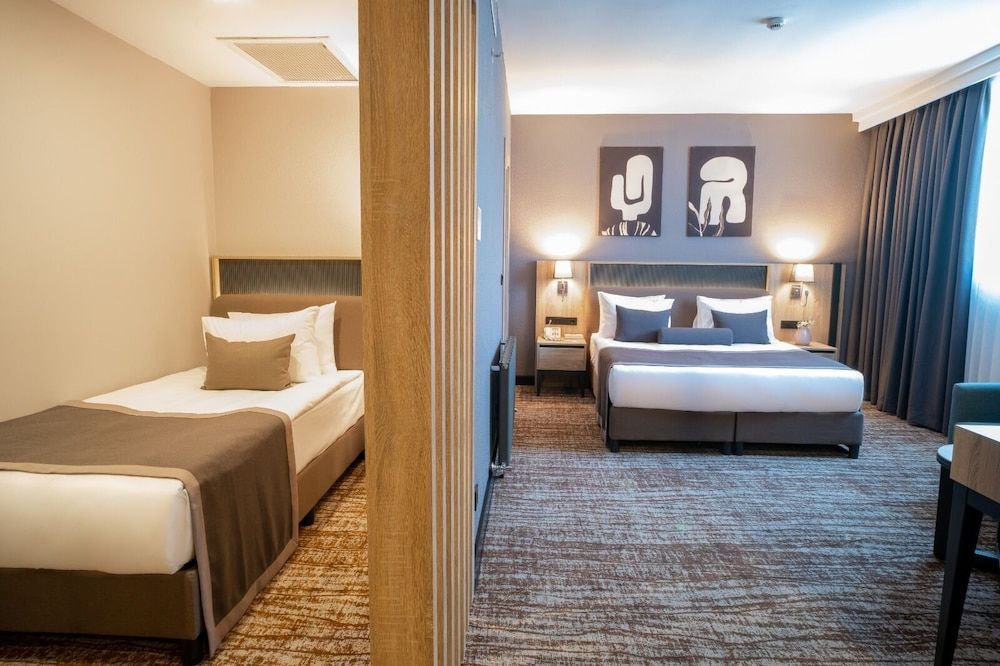 undefined Mayi Hotel 4