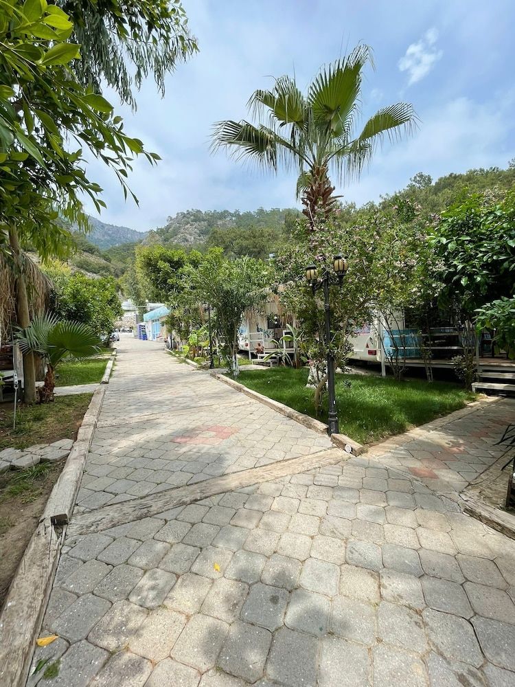 undefined Golden Sand Beach & Caravan 3