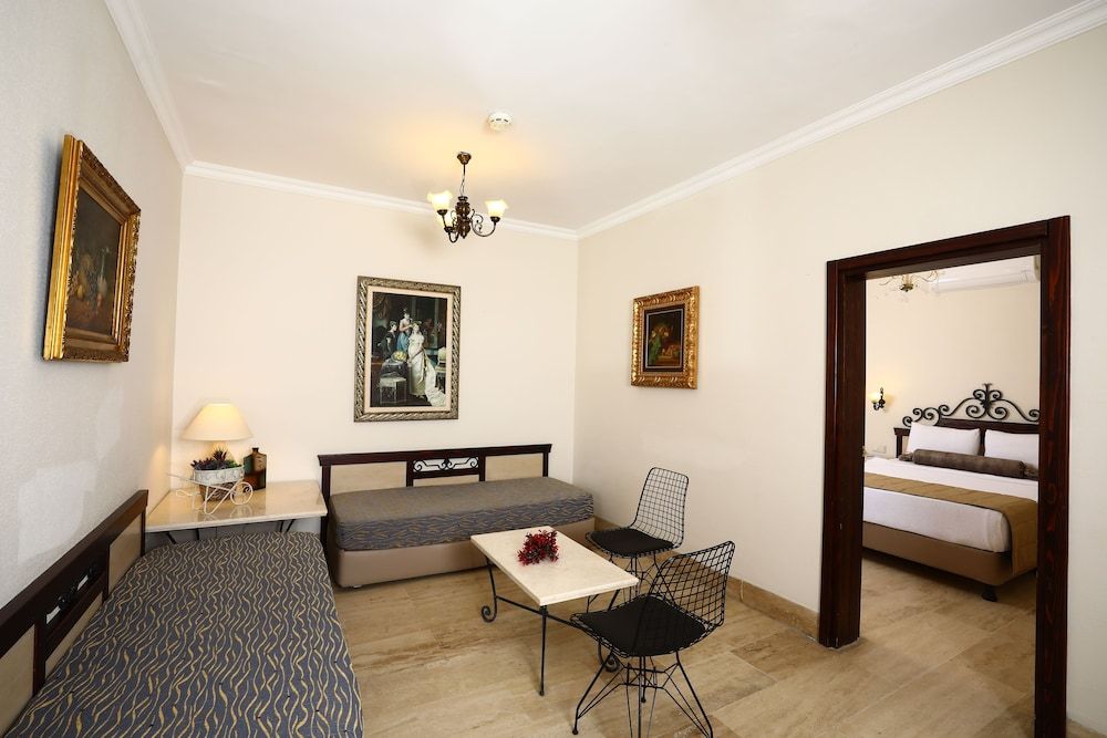 Cactus Fleur Bay Resort Family Room 5