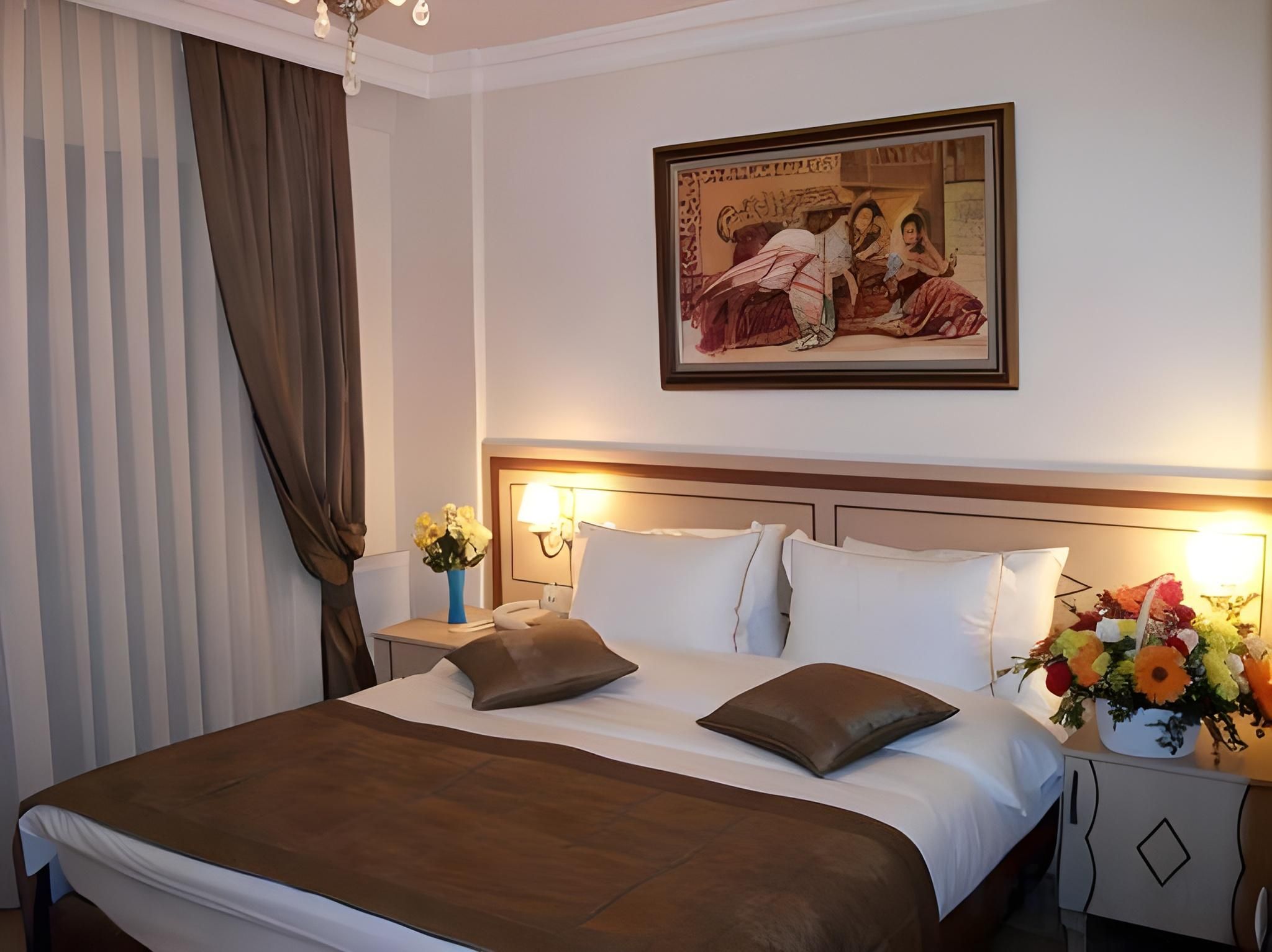 Double or Twin Room with Sea View