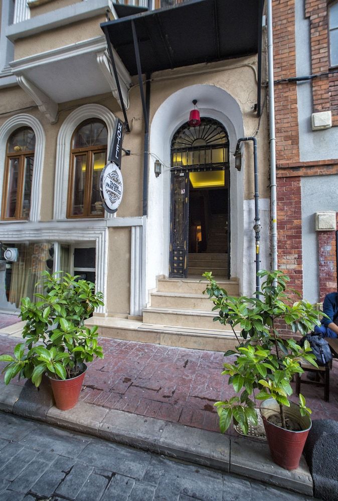 undefined Taksim Park 3