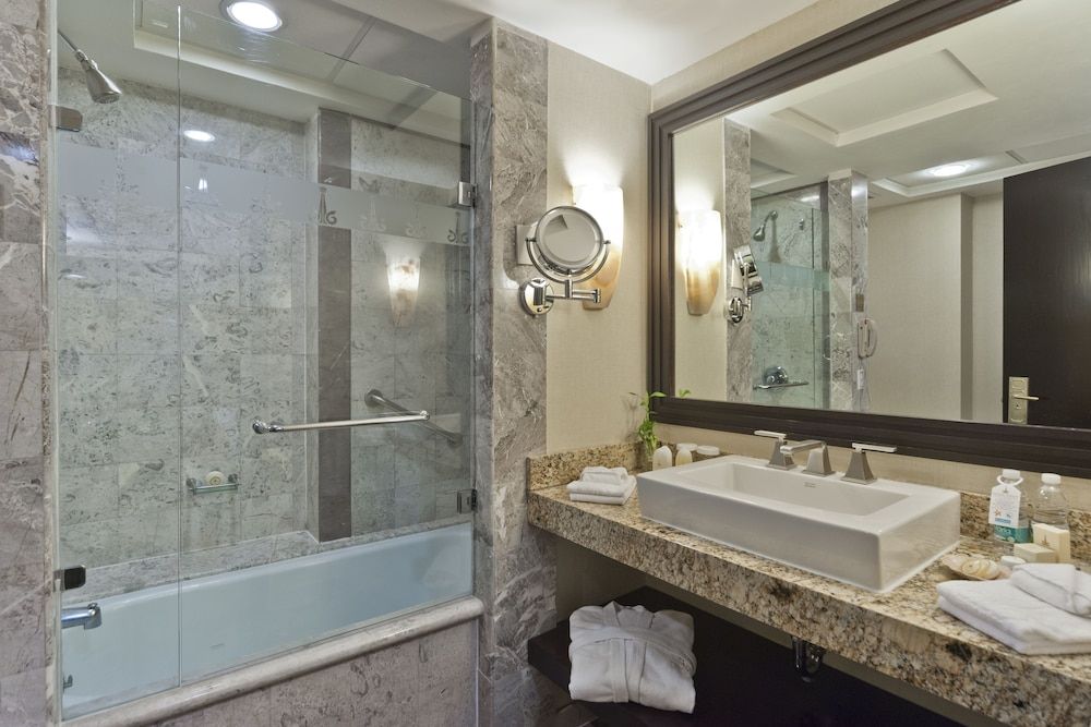 Marquis Reforma Hotel Spa Deluxe Room, 1 King Bed 6