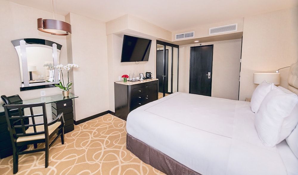 Marquis Reforma Hotel Spa Deluxe Room, 1 King Bed