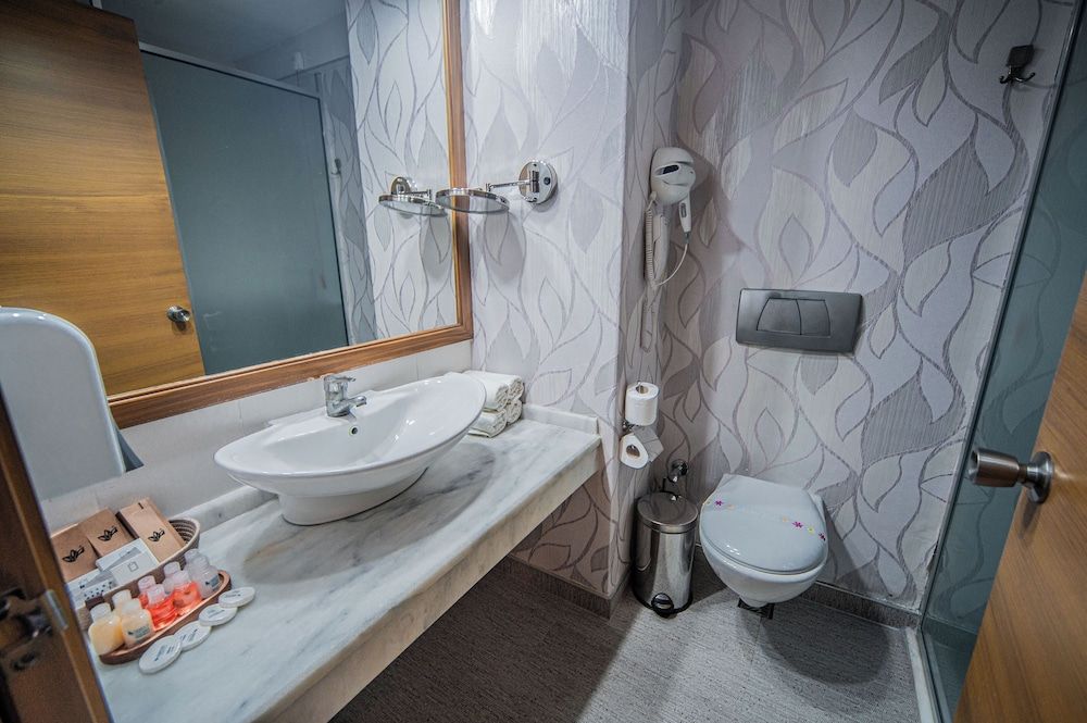 Tripolis Hotel Double or Twin Room, Garden View 17