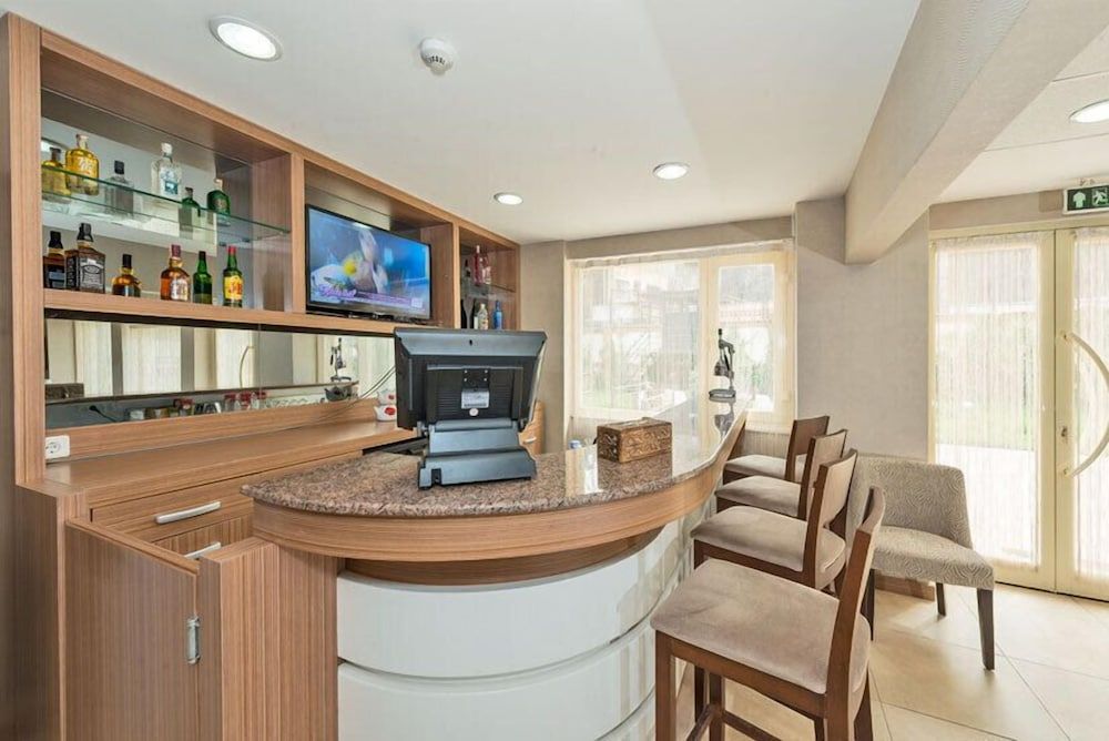 undefined La Garden Hotel 7