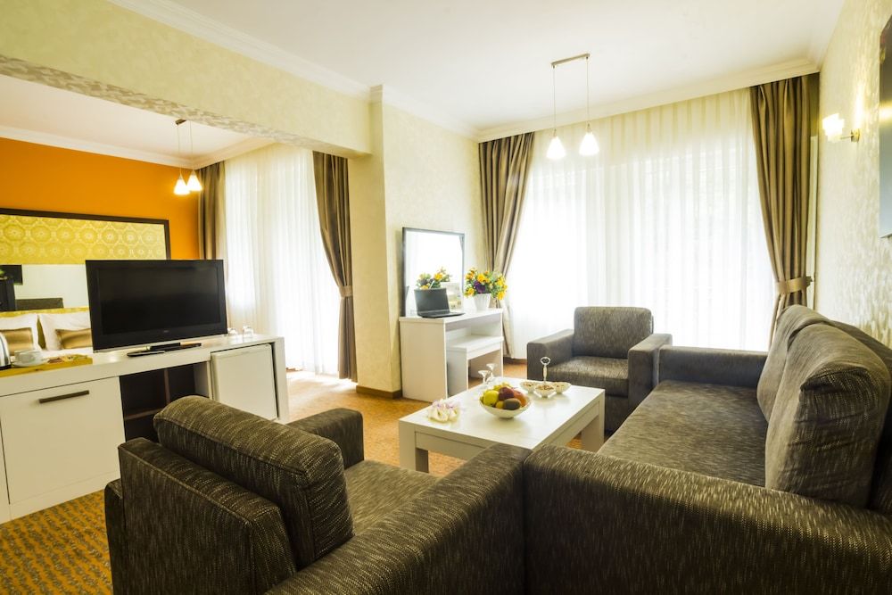 Ridos Thermal Hotel Spa Corner Suite