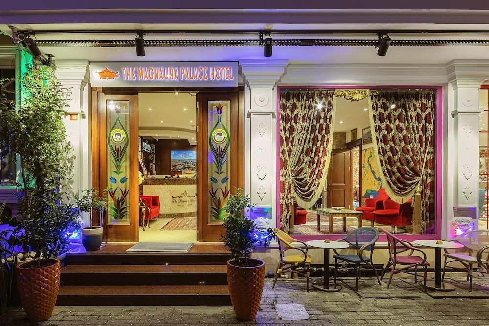 undefined The Magnaura Palace Hotel 7