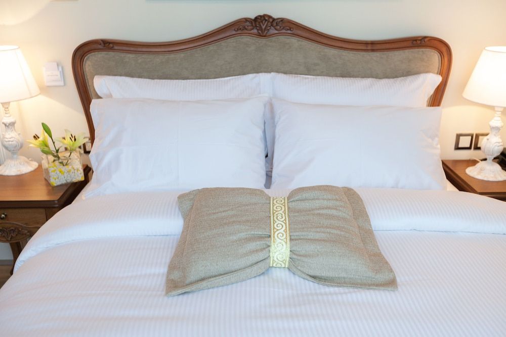 undefined Hotel Pera Parma 4