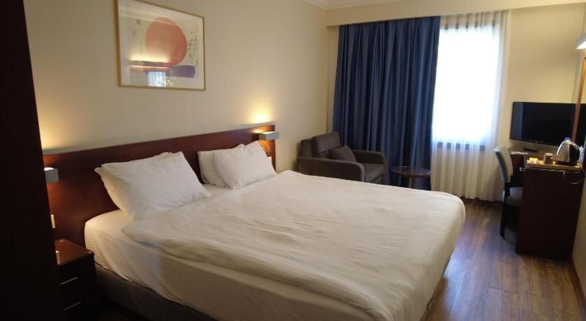Feronya Hotel Double Room 6