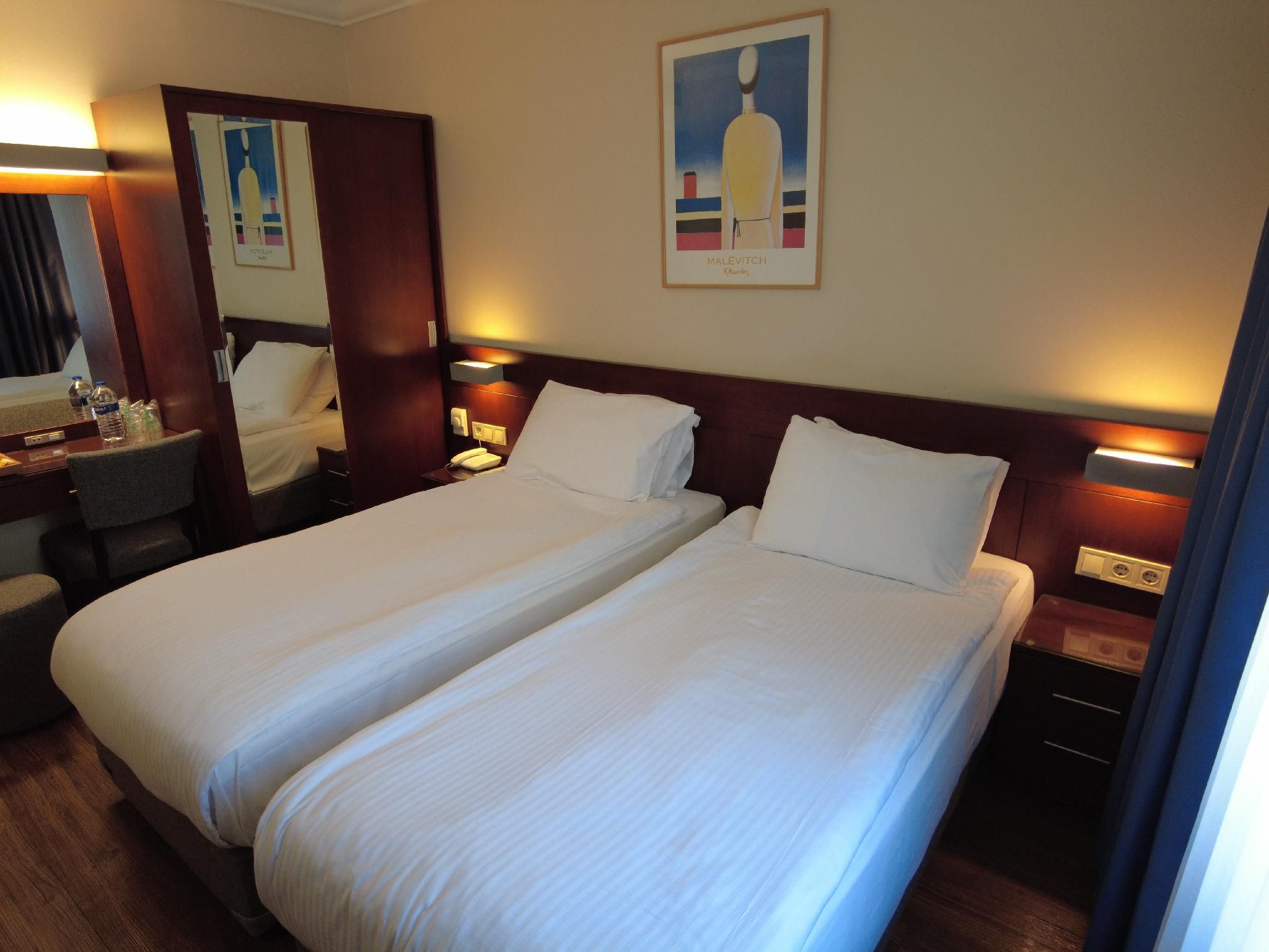 Feronya Hotel Double Room 11