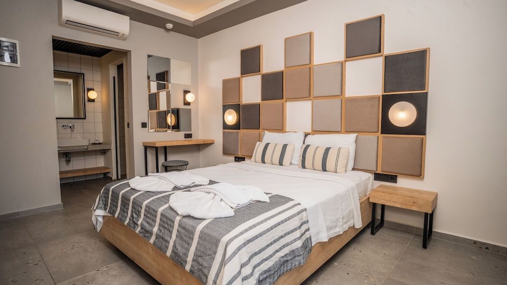 Deluxe Room, Garden View, Ground Floor