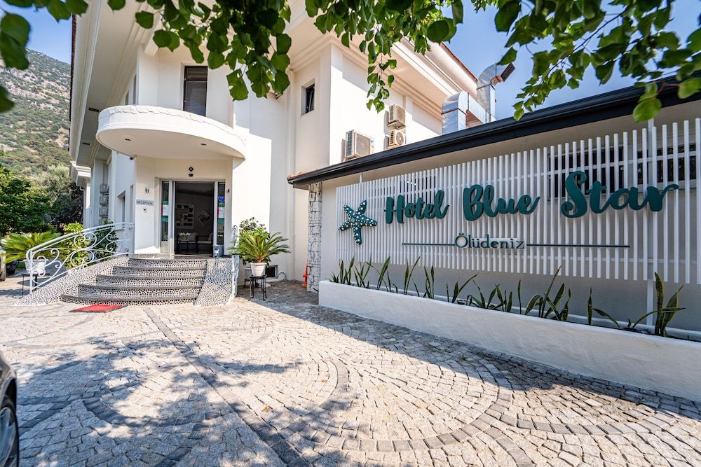 undefined Blue Star Hotel 5