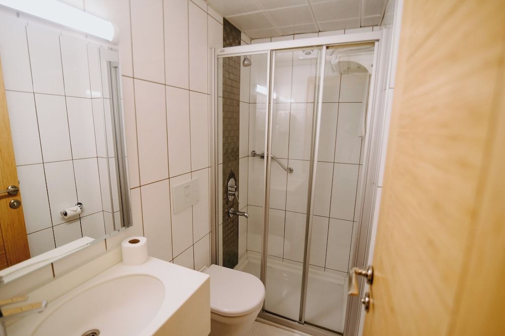 Horon Hotel Double or Twin Room 11