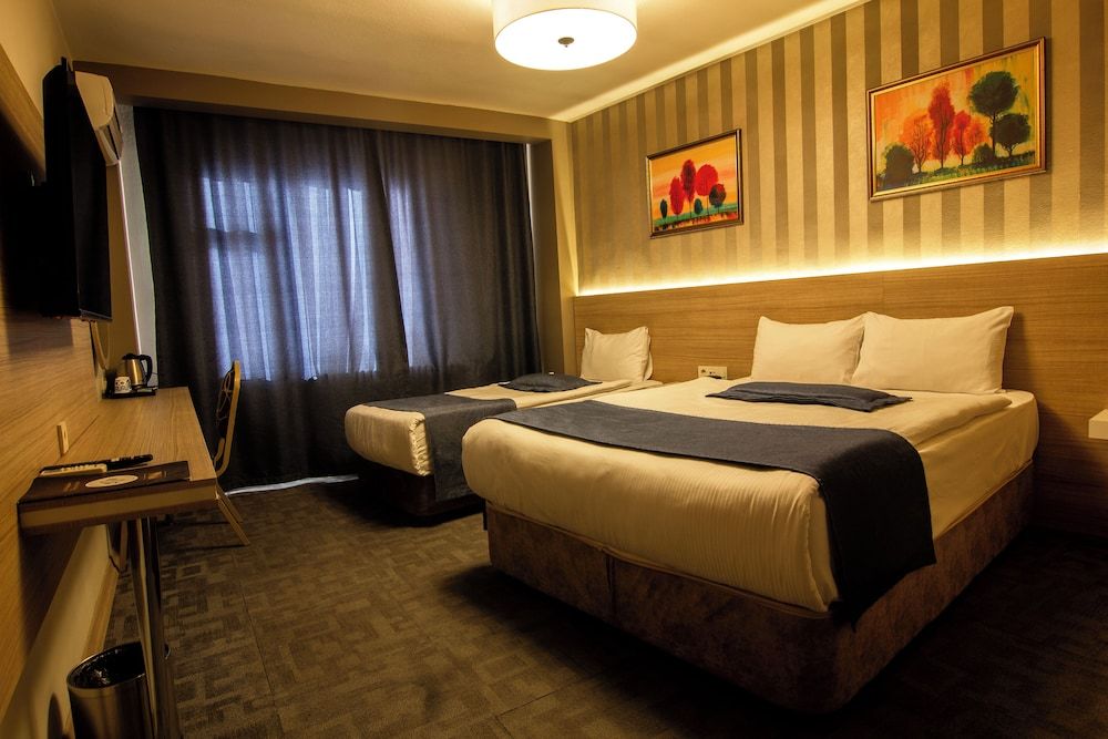 Baykara Hotel Basic Double or Twin Room, 1 Bedroom, Non Smoking, City View 4