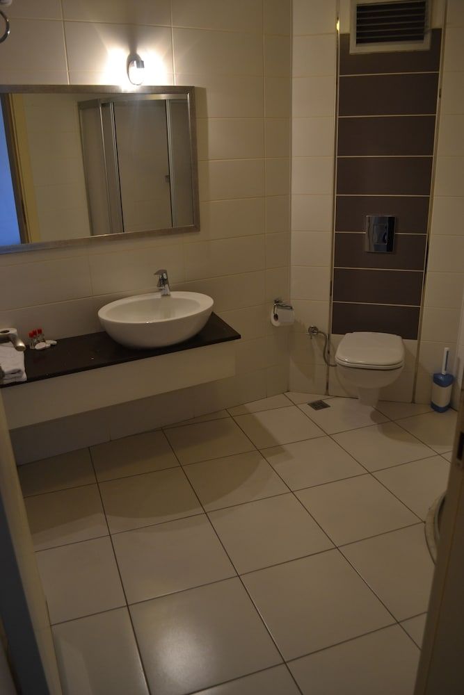 Baykara Hotel Comfort Quadruple Room, Accessible 5