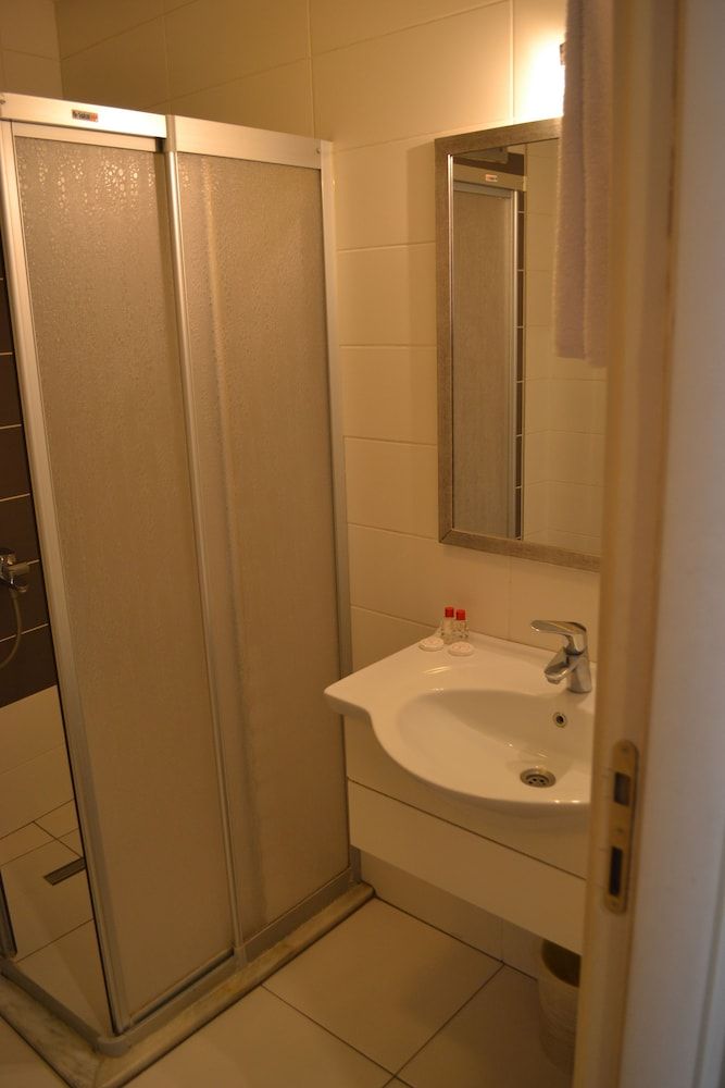 Baykara Hotel Basic Double or Twin Room, 1 Bedroom, Non Smoking, City View 6