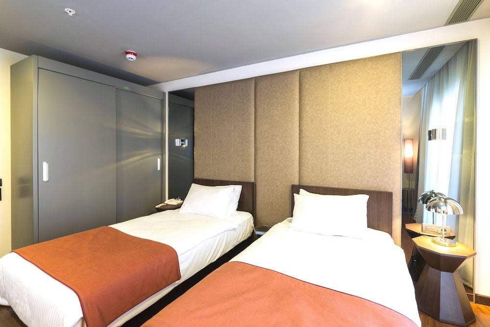Terrace Suites Istanbul Standard Double Room