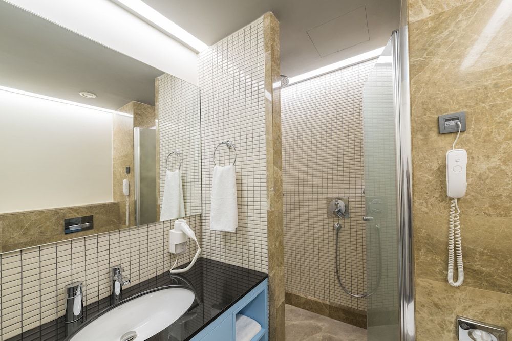 Terrace Suites Istanbul Deluxe Double or Twin Room, 1 Bedroom 9