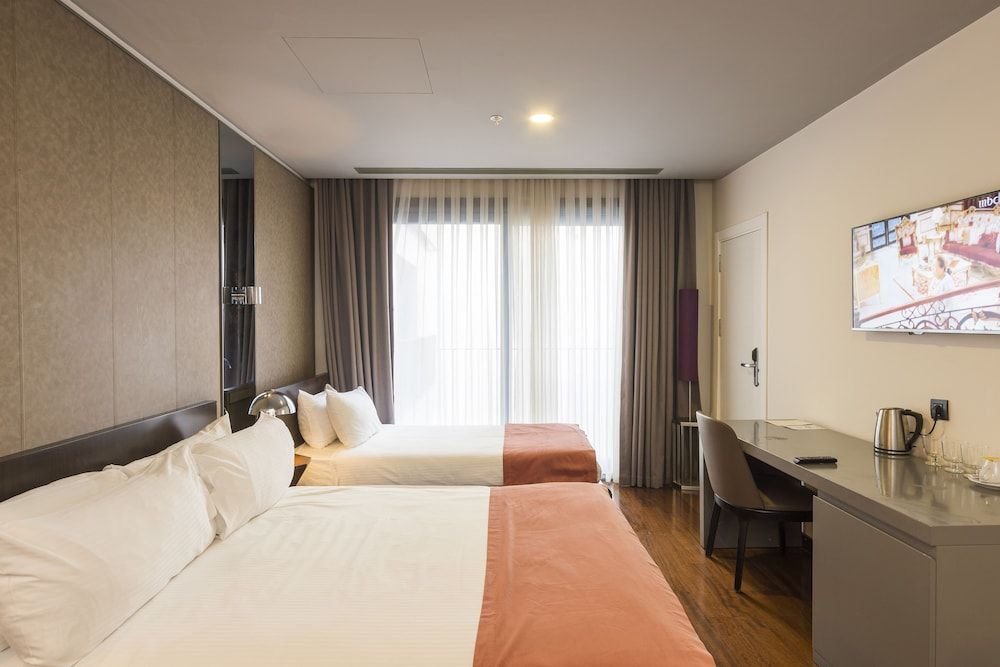 Terrace Suites Istanbul Family Quadruple Room, 2 Bedrooms 7