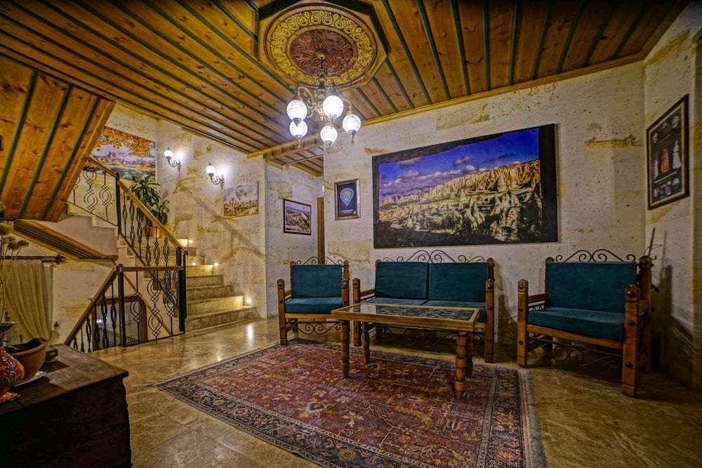 undefined Milat Cave Hotel 4