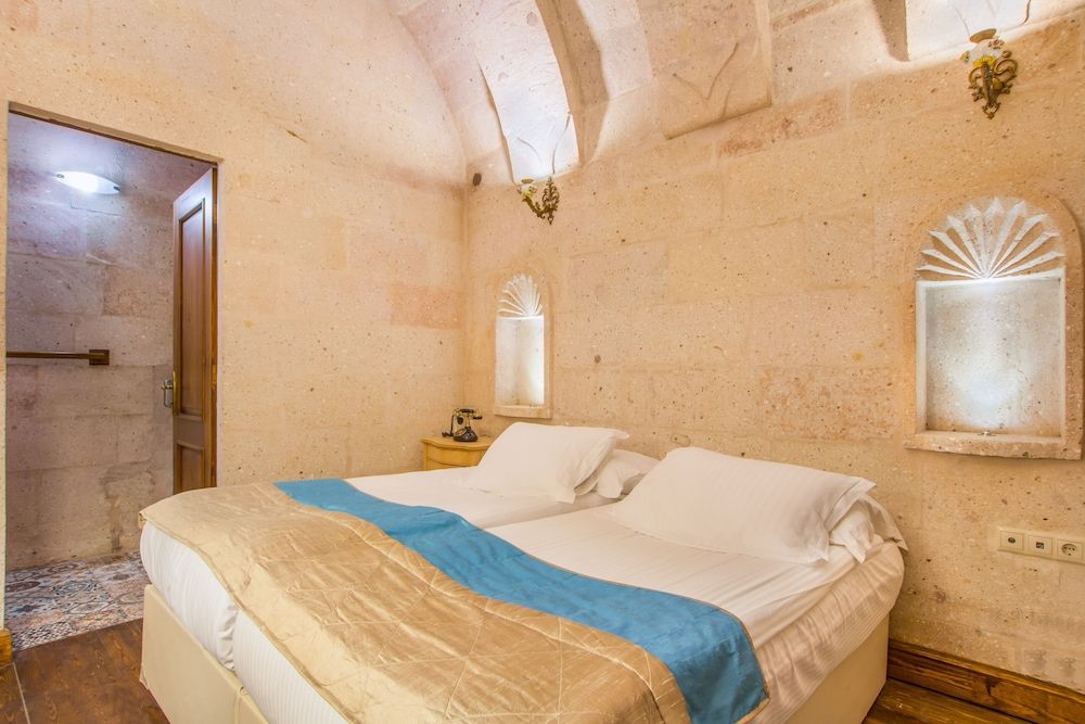 Cappadocia Minia Cave Hotel Superior Stone or Cave Room 2