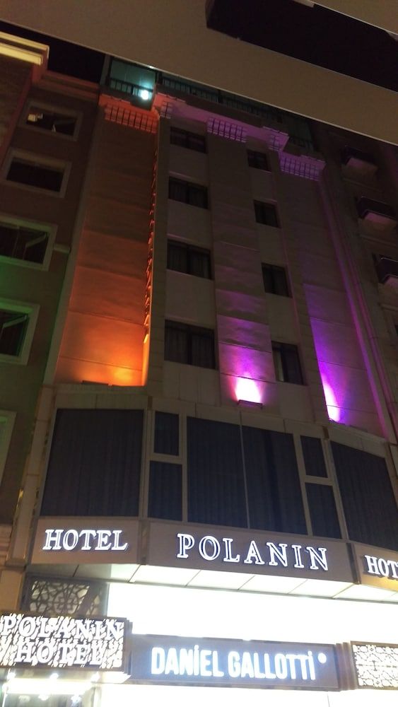 undefined Polanin Hotel 5