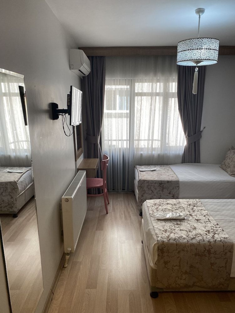 undefined Polanin Hotel