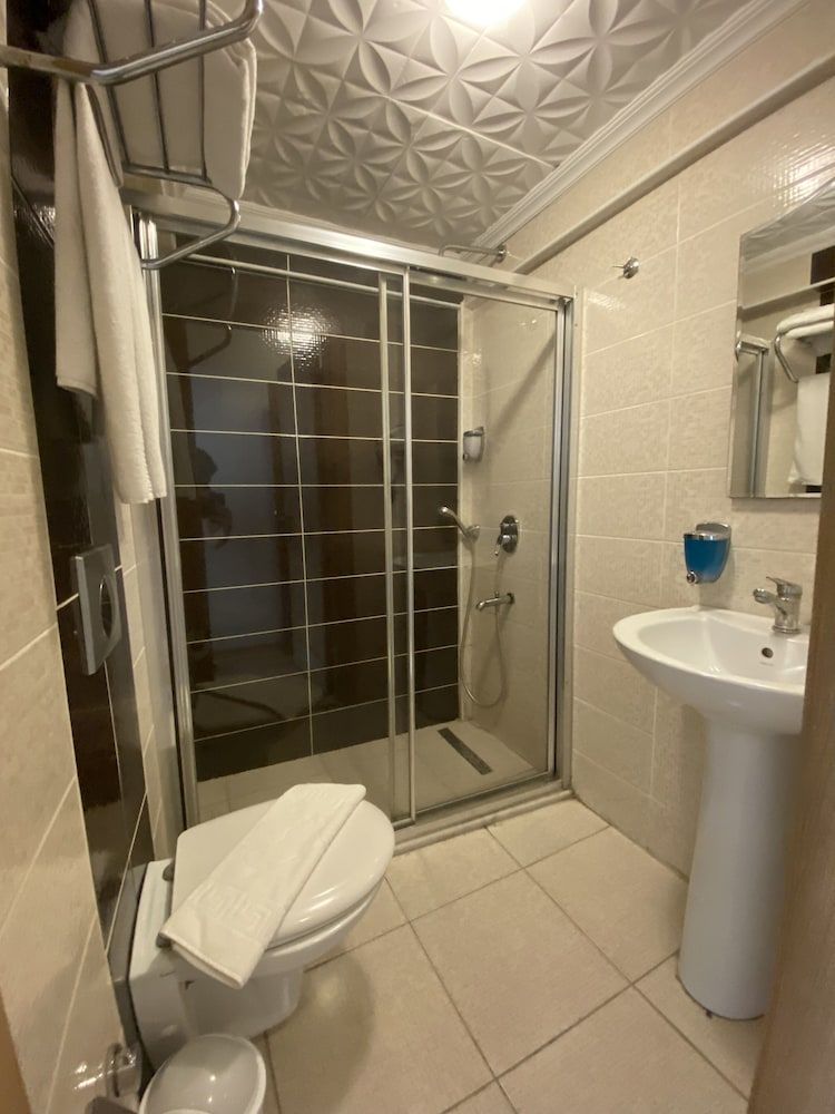 Polanin Hotel Double or Twin Room 17