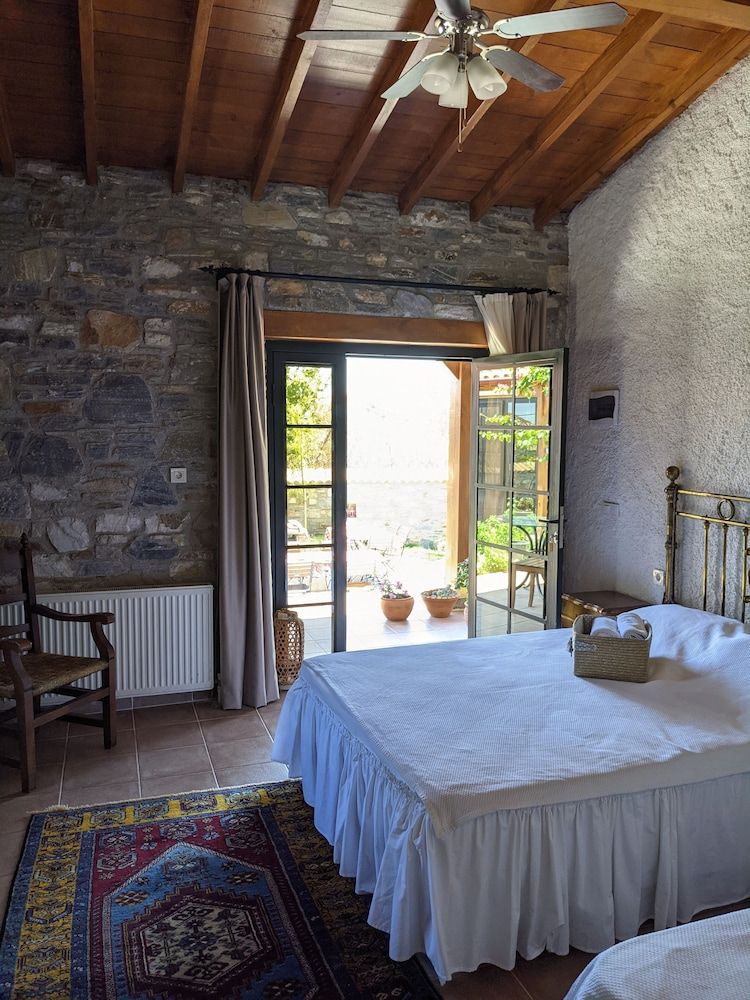 Bahab Guest House Signature Triple Room 9