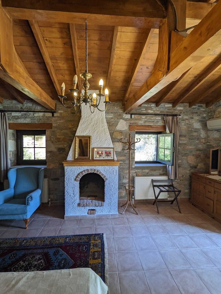 Bahab Guest House Family Room 3