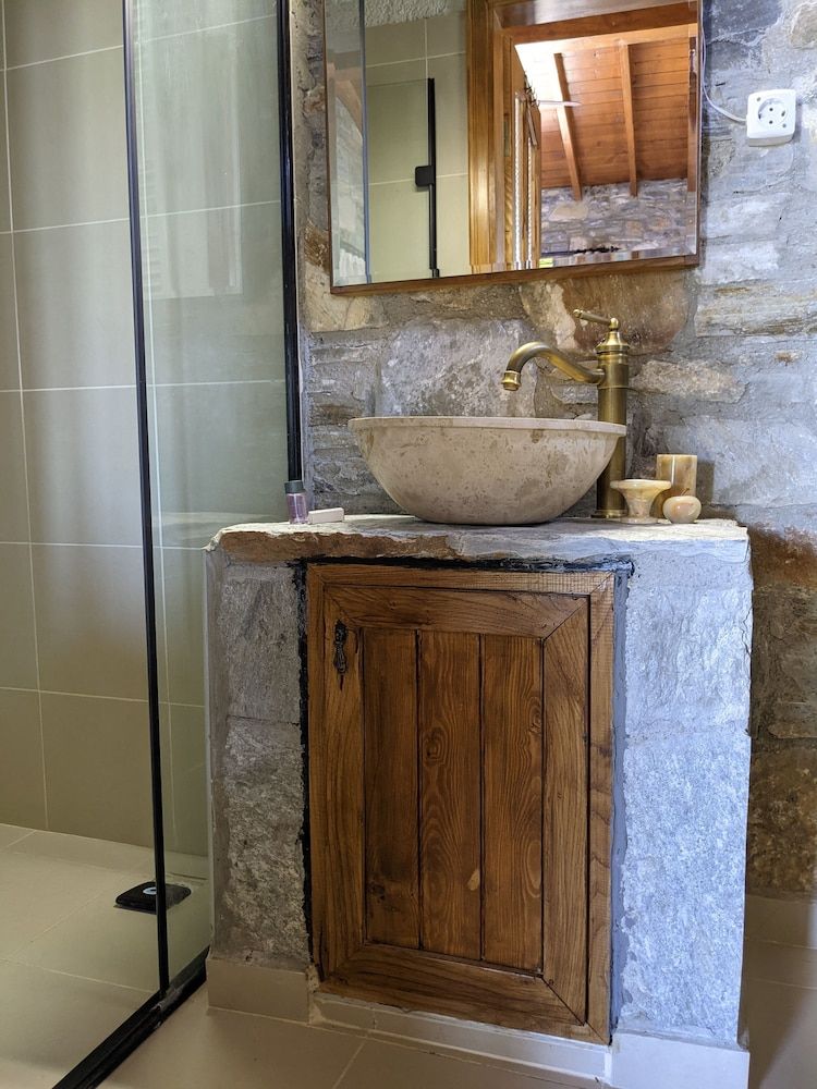 Bahab Guest House Signature Triple Room 4