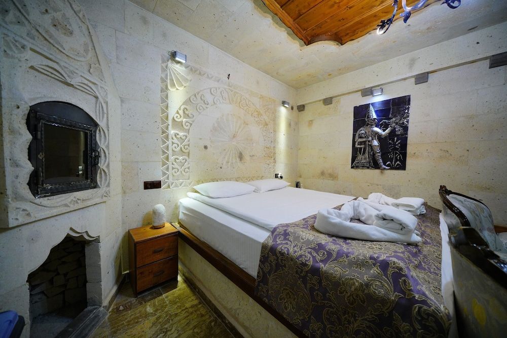 Sun Rise View Hotel Deluxe Suite, 1 King Bed 2