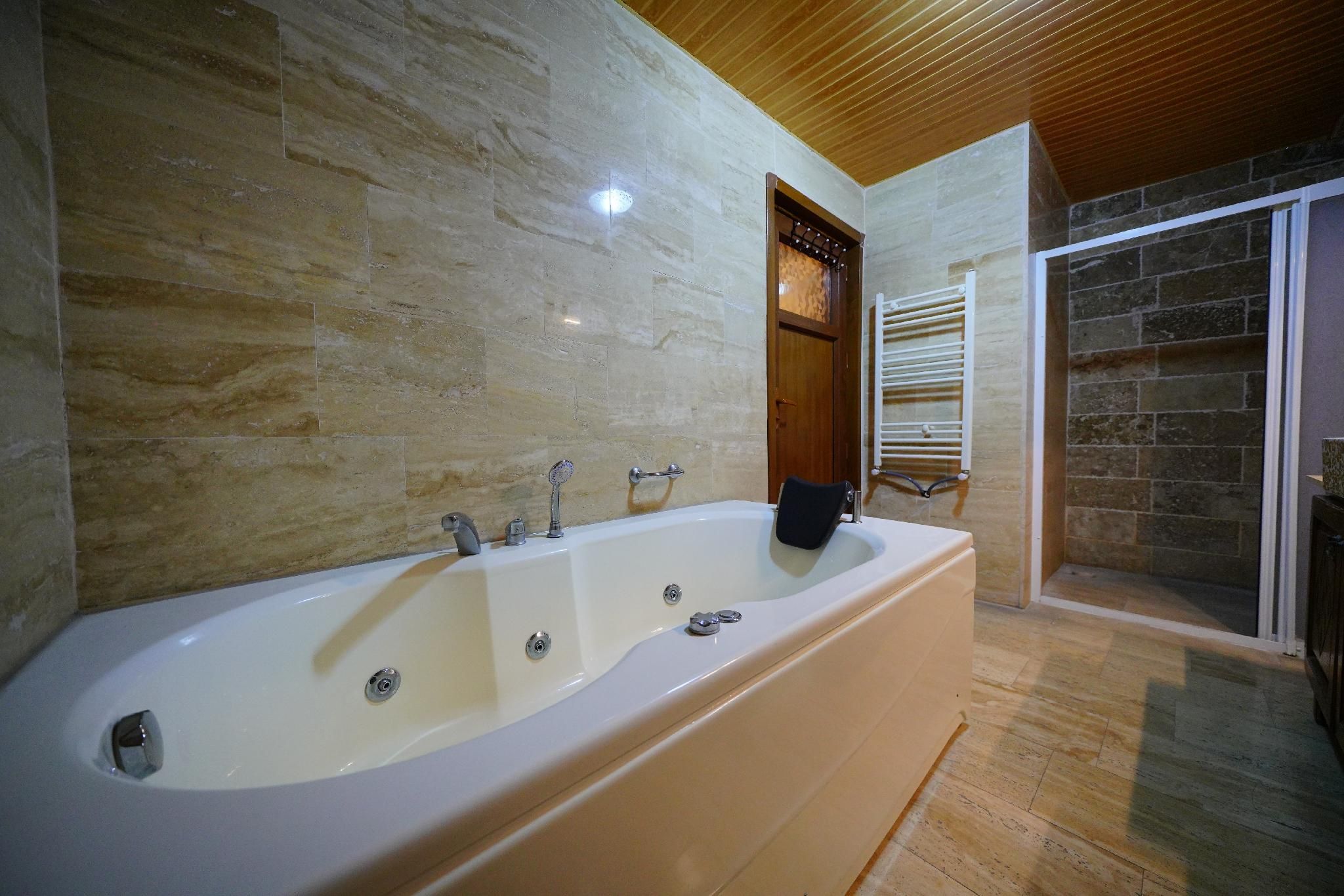 undefined Sun Rise View Hotel 9