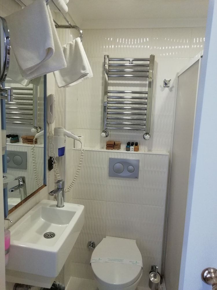 undefined Just Inn Hotel 7