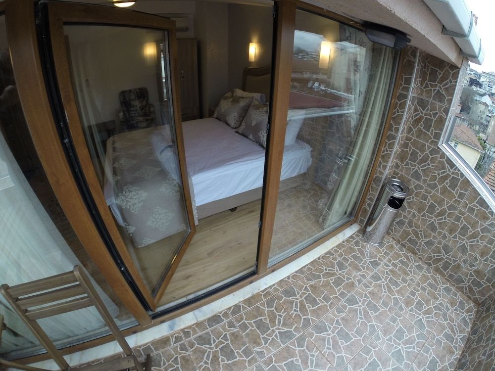 Meydan Suites Double Room, Balcony 22