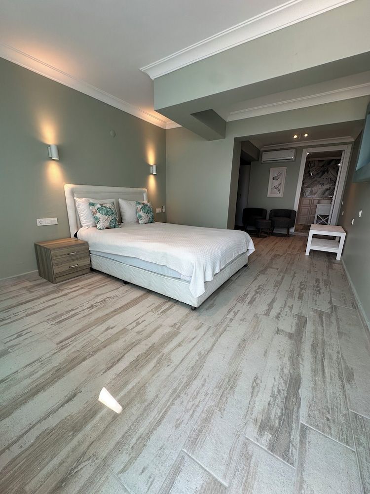 undefined Fener Hotel Cafe & Kahvalti 2