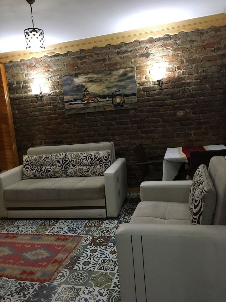 undefined Jasmine Apartment 9