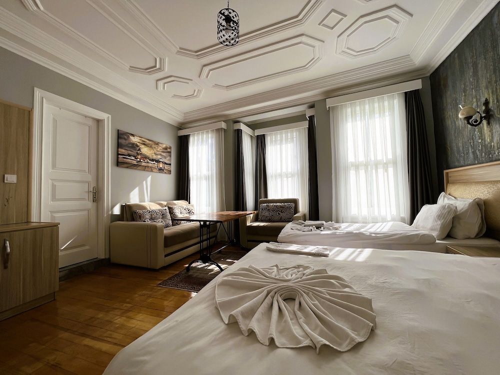 undefined Jasmine Apartment 3