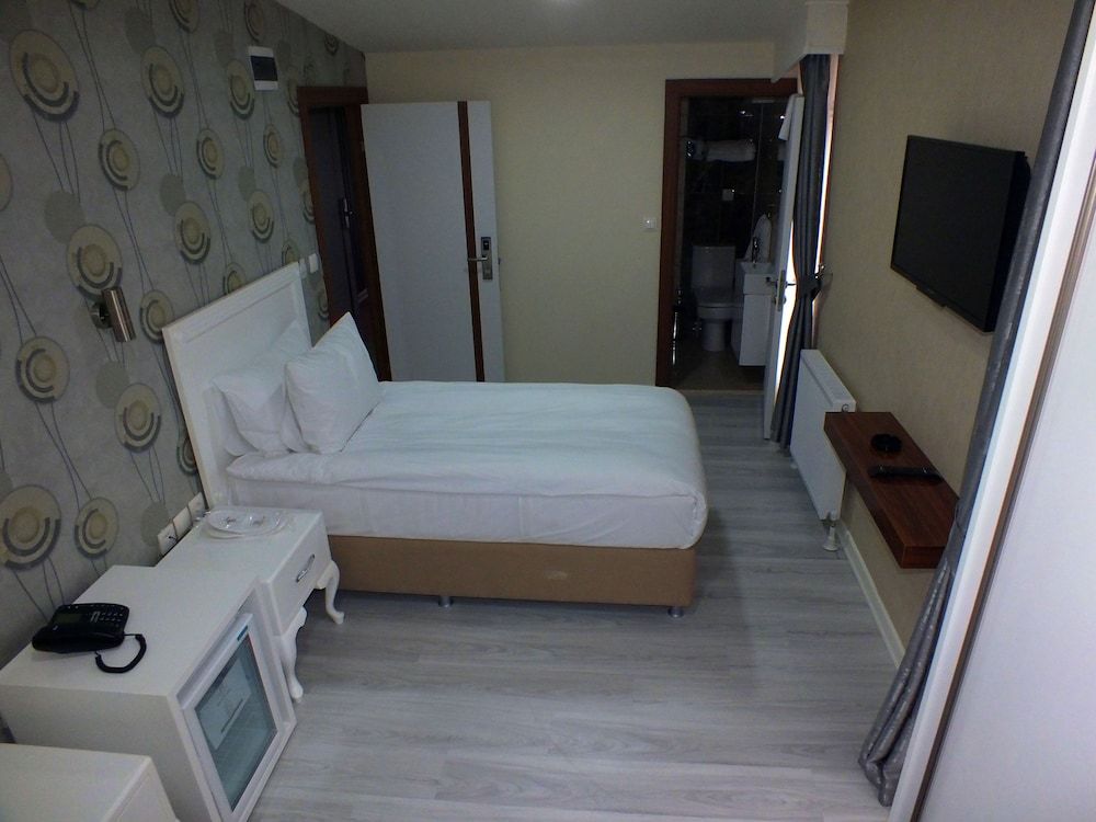 Cebeci Lotis Hotel Deluxe Double Room 6