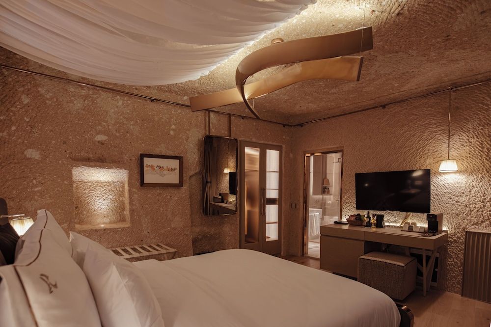 Avantgarde Refined Caves of Cappadocia Comfort Cave 12