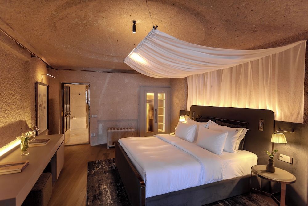 Mansion Suite