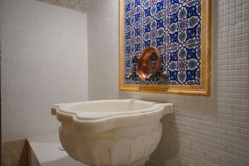 Holiday Cave Hotel Double Cave Room 22