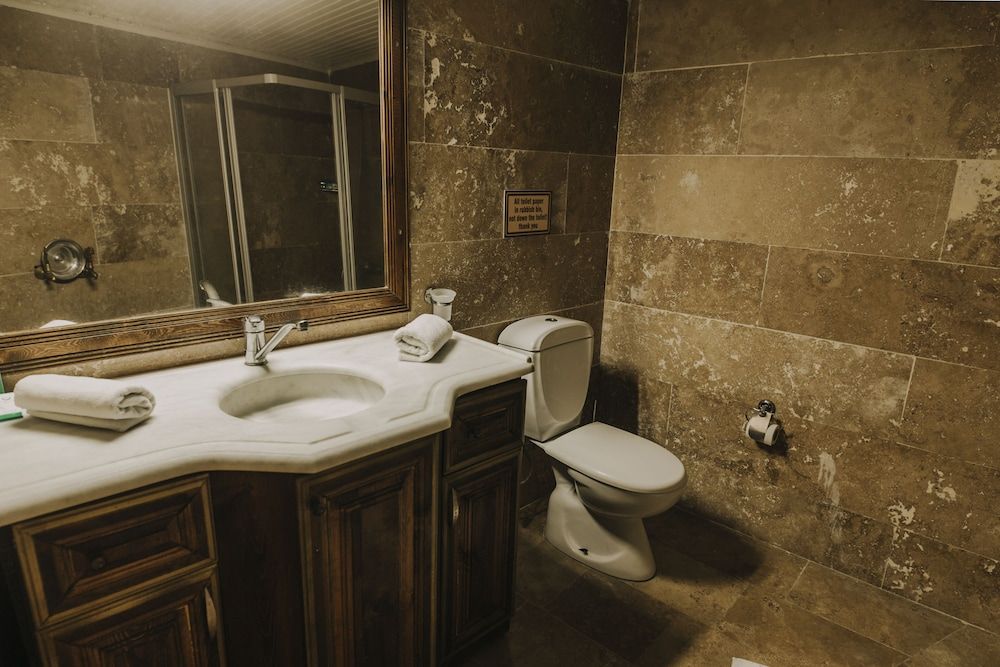 Holiday Cave Hotel Double Cave Room 20