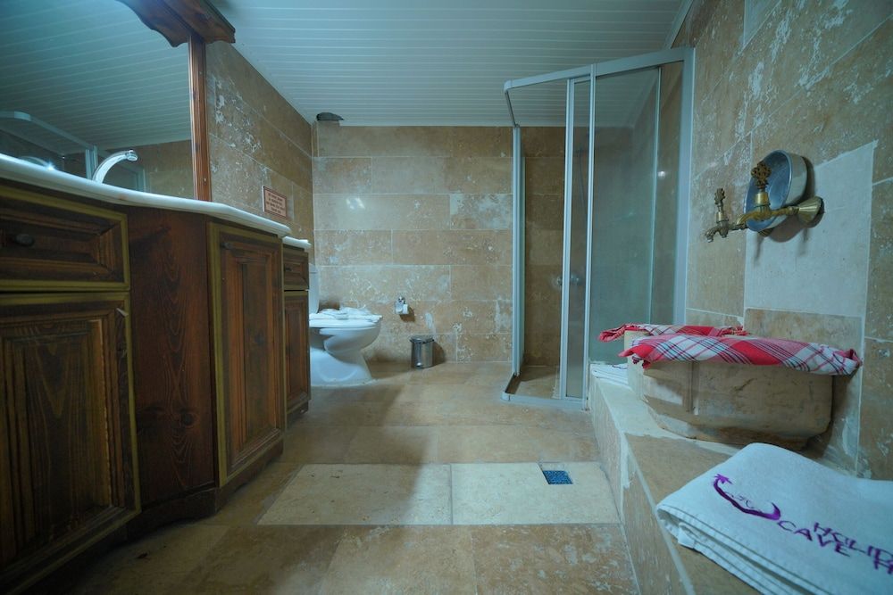 Holiday Cave Hotel Double Cave Room 26