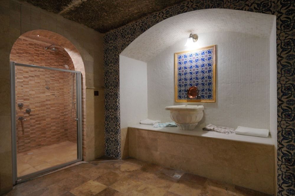 Holiday Cave Hotel Double Cave Room 23