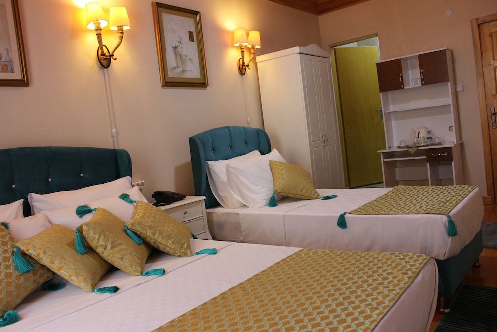 undefined Lika 2 Apart 10