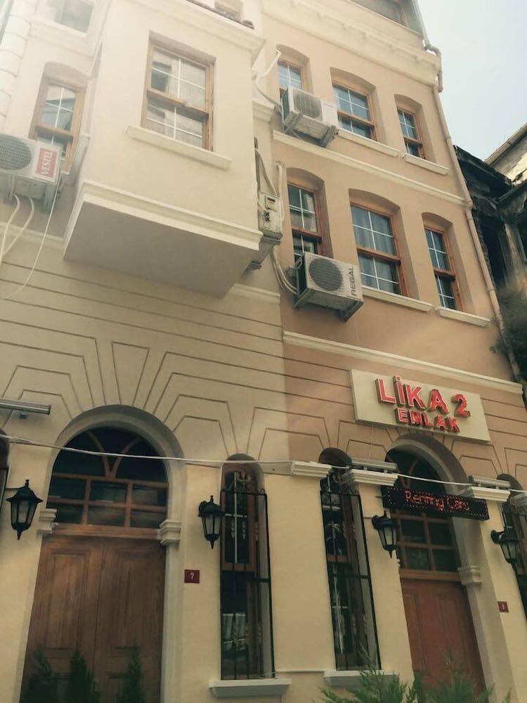 undefined Lika 2 Apart 2